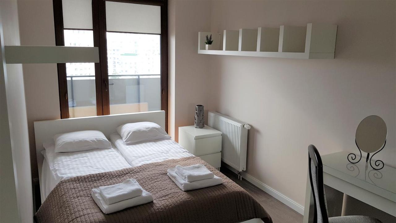 Goclaw Apartament Warszawa Exteriör bild
